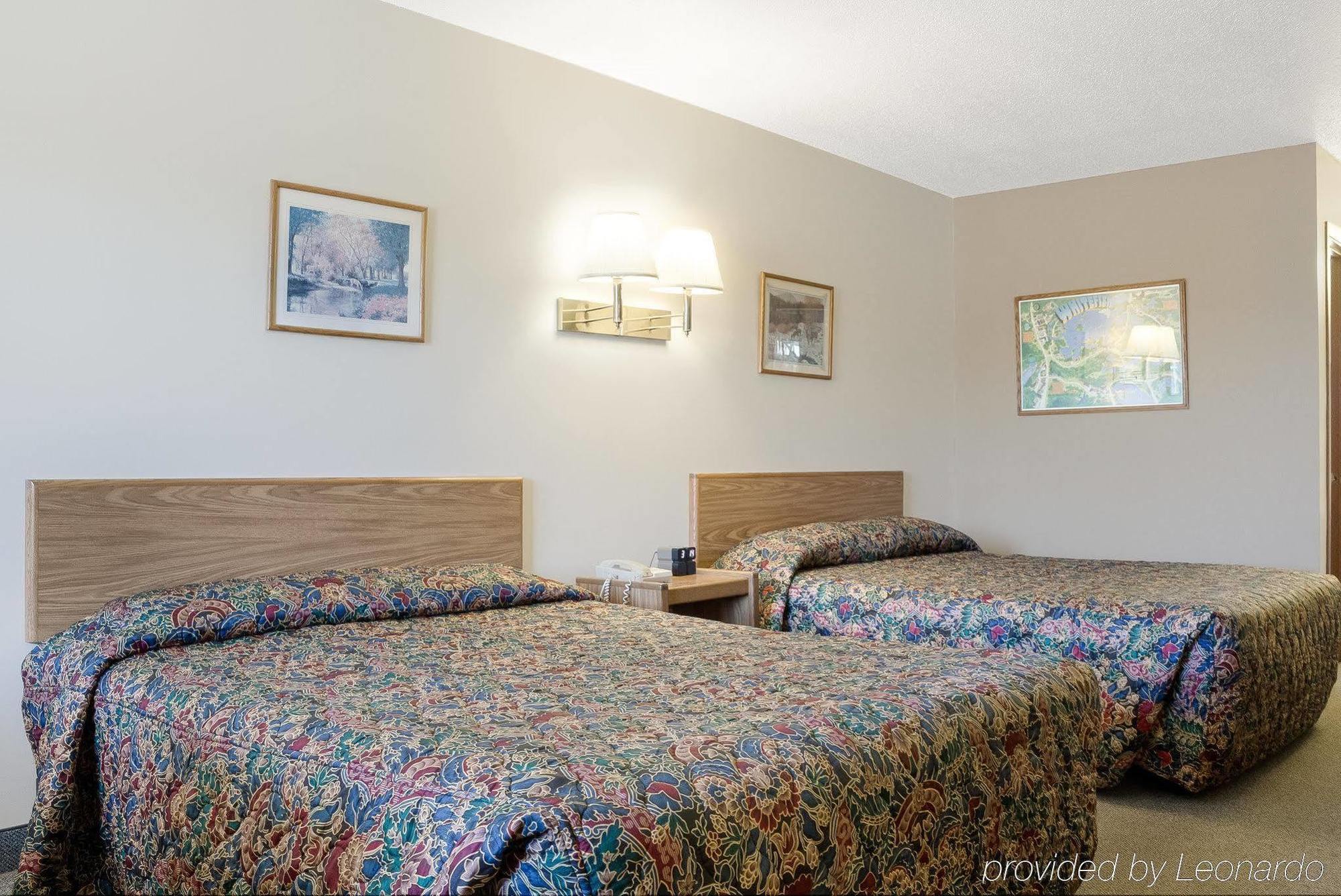 Rodeway Inn Pine River Buitenkant foto