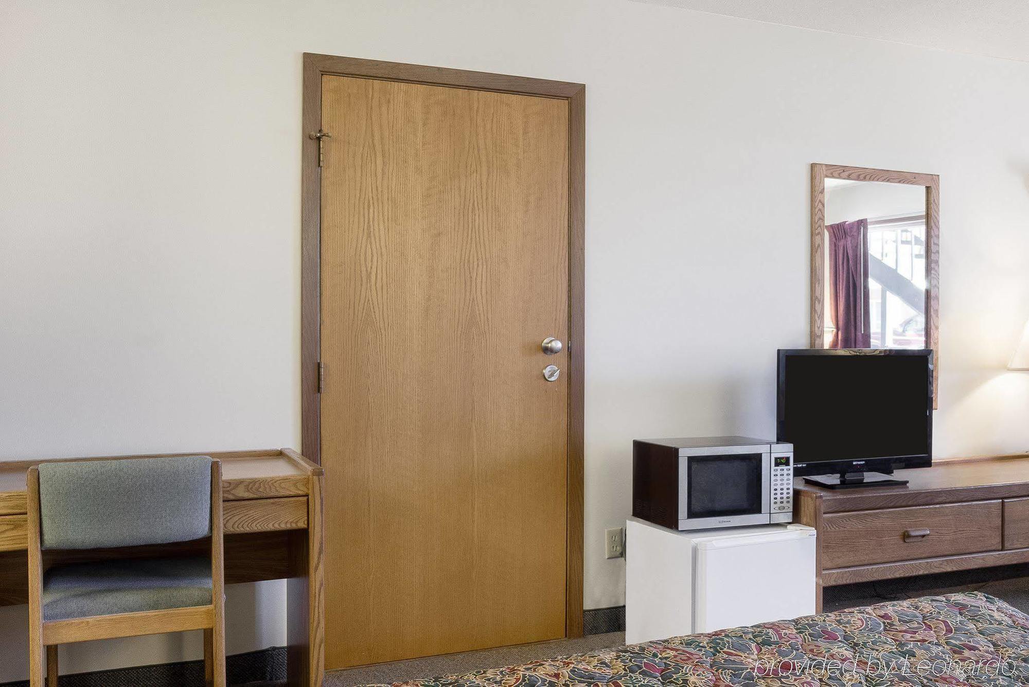 Rodeway Inn Pine River Buitenkant foto