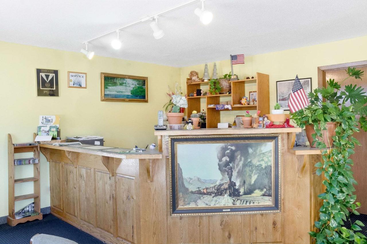 Rodeway Inn Pine River Buitenkant foto